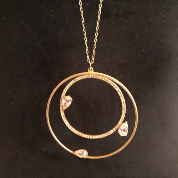 Vince Camuto Jewelry - VINCE CAMUTO GOLD TONE OPEN CIRCLE NECKLACE 30”